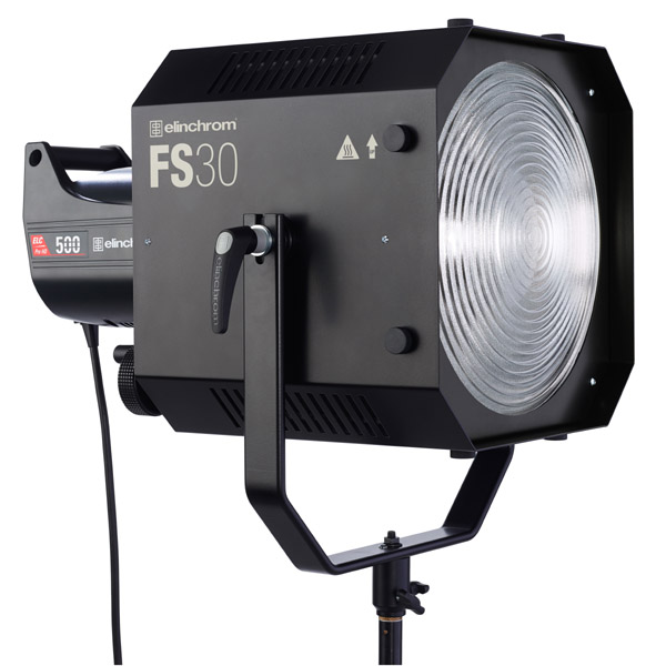 Elinchrom Fresnel Spot FS 30, inkl. ProTec Trolley Rollkoffer